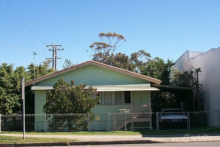 64 Landsborough Pde, Golden Beach, QLD 4551