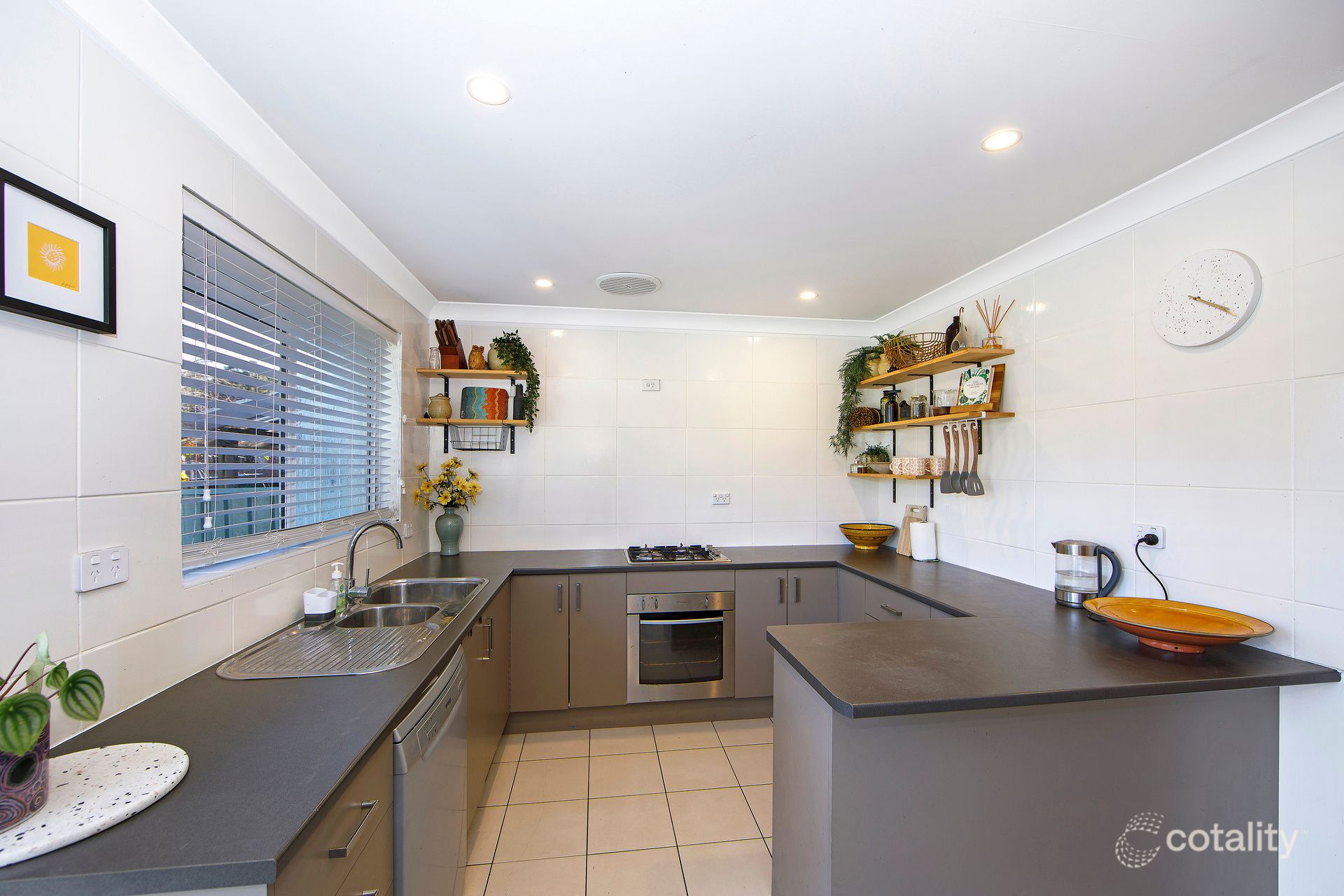 10 Braithwaite Rd, Tacoma, NSW 2259