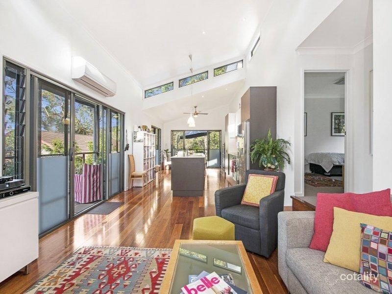 8 High View Rd, Pretty Beach, NSW 2257