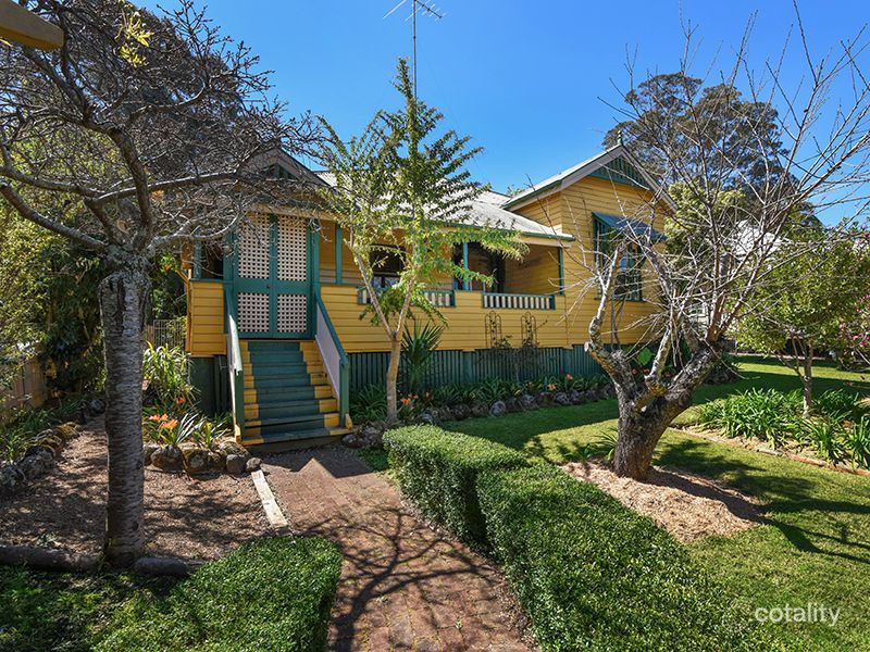 95 Bridge St, Mount Lofty, QLD 4350