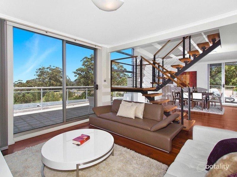 381/80 John Whiteway Dr, Gosford, NSW 2250