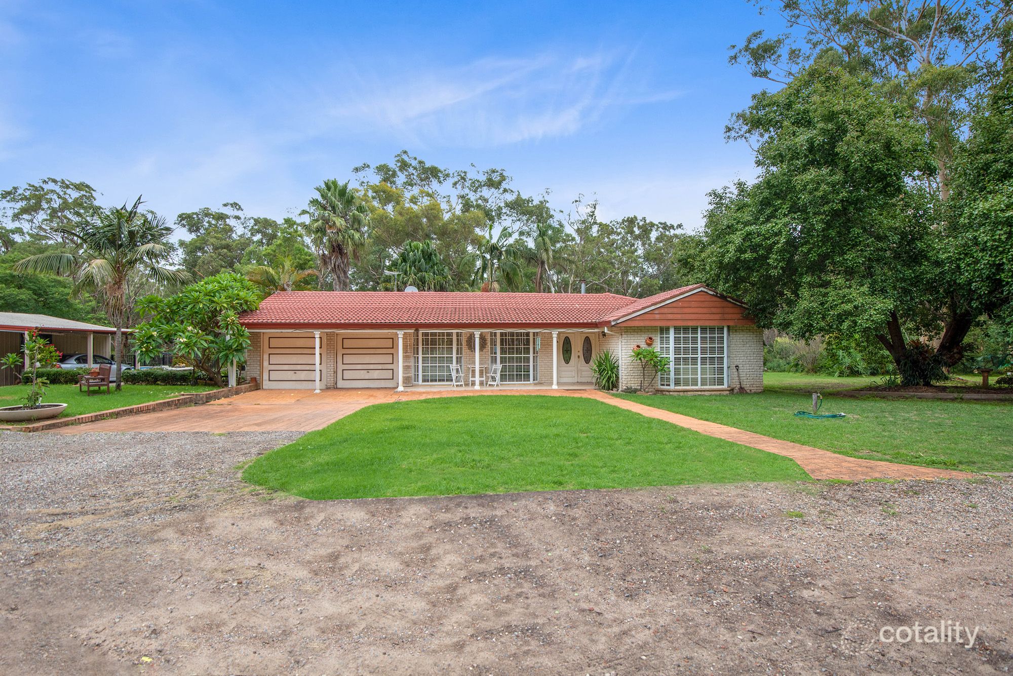 5 Peter Meadows Rd, Kentlyn, NSW 2560