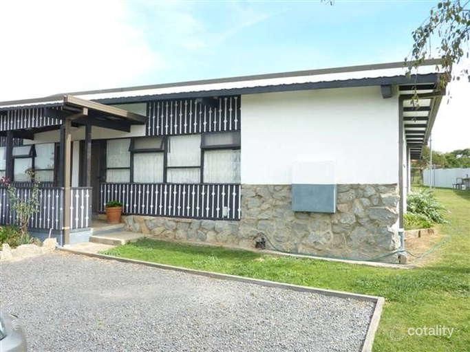 8 Roberson St, Berridale, NSW 2628