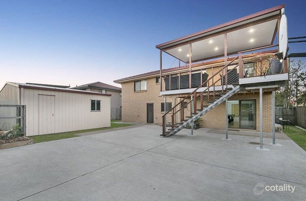 73 Meadowlands Rd, Carindale, QLD 4152