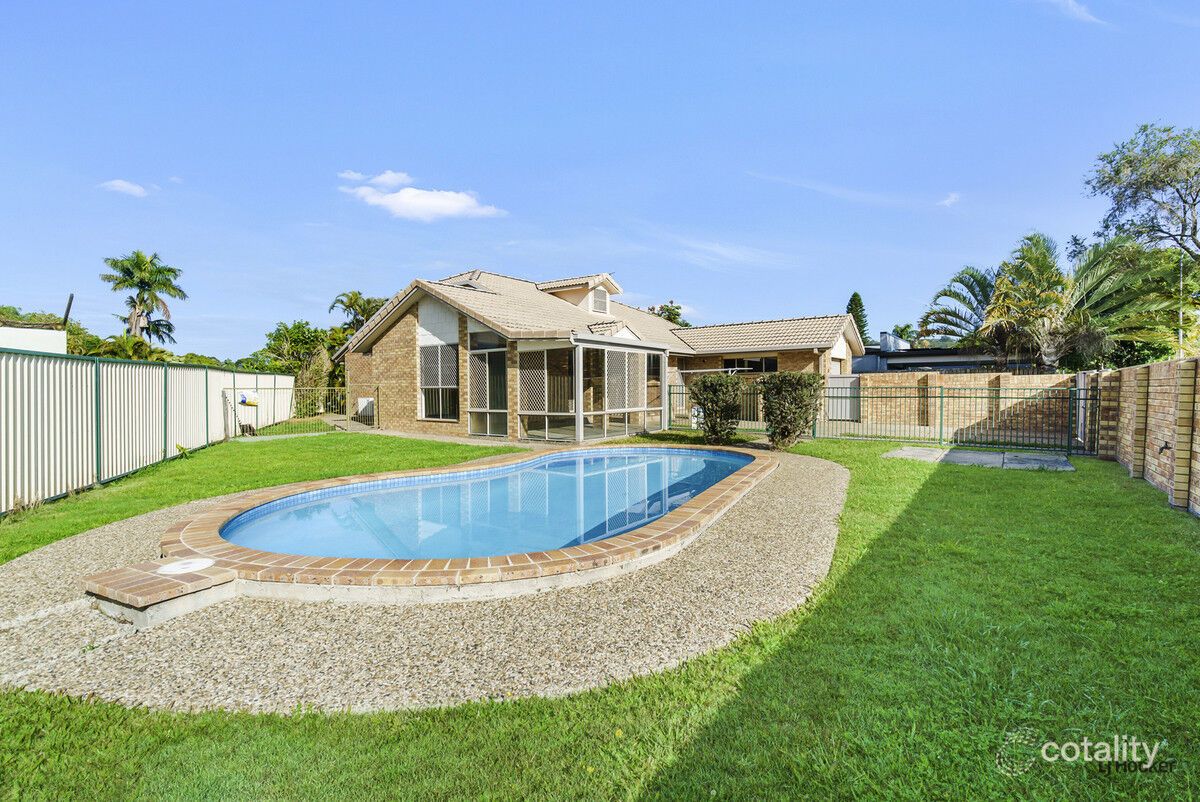 20 Mainsail St, Currumbin Waters, QLD 4223