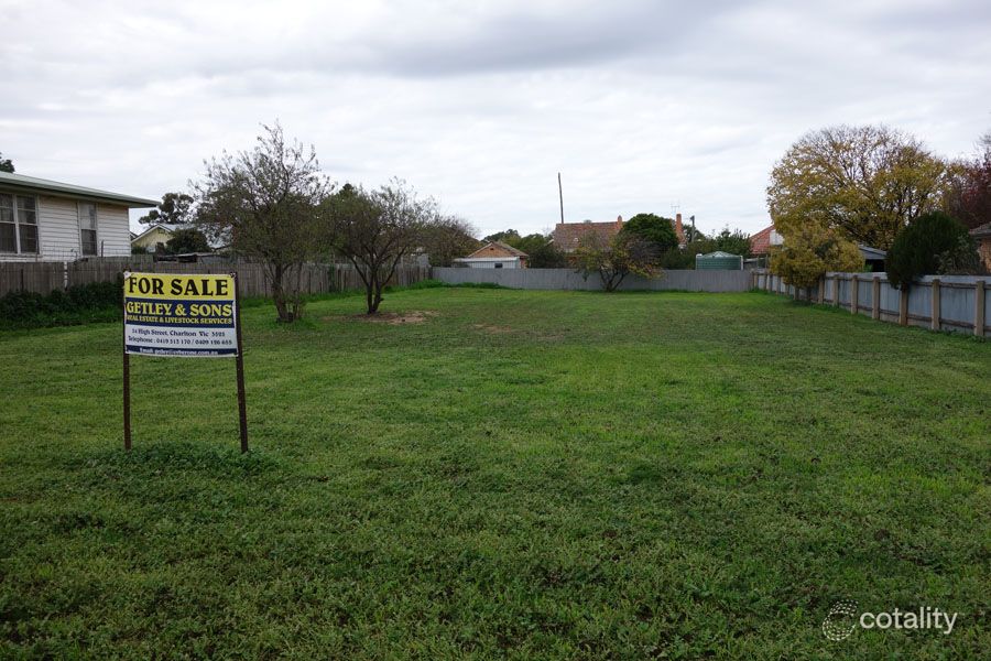 9 Mary St, Charlton, VIC 3525