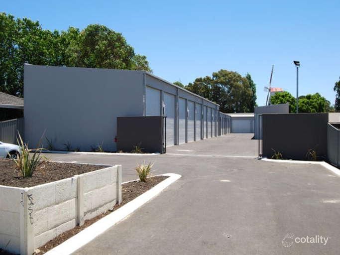3/800 North Lake Rd, Cockburn Central, WA 6164