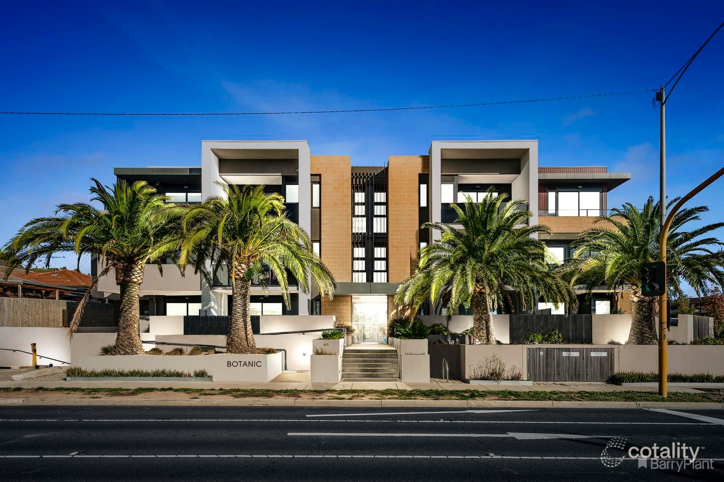 8/872 Doncaster Rd, Doncaster East, VIC 3109