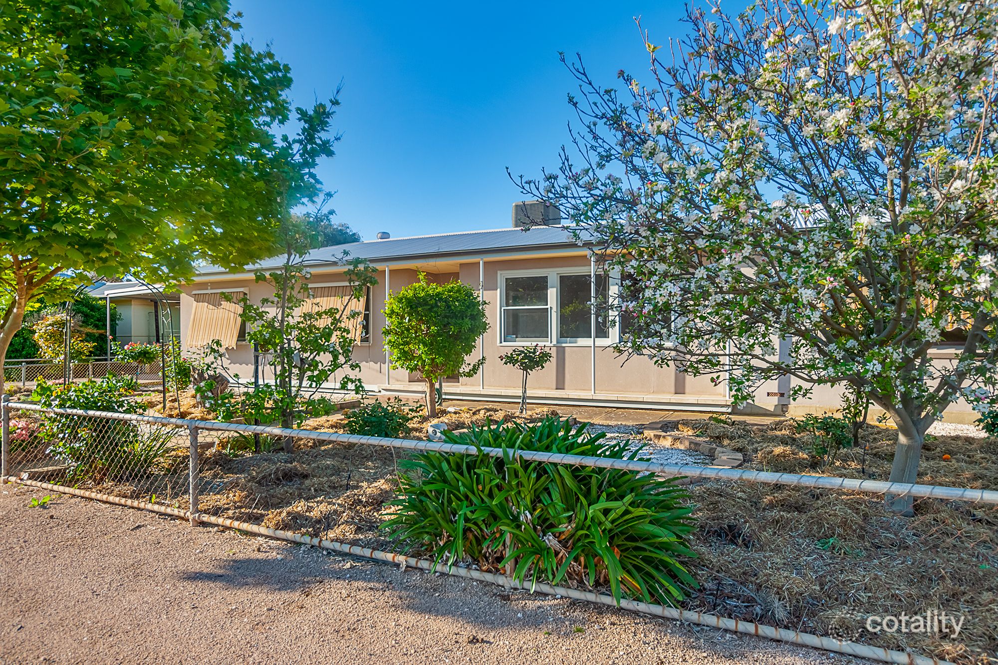 2 Hill Cres, Kadina, SA 5554