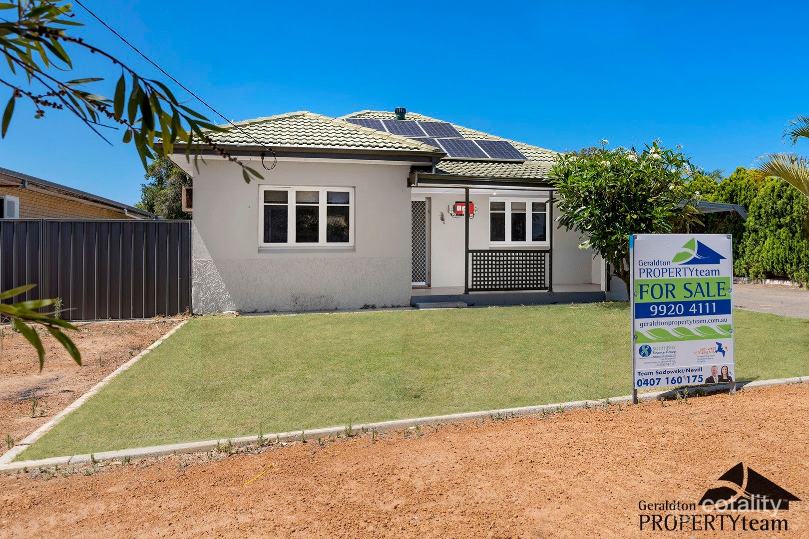 220 Fourth St, Wonthella, WA 6530