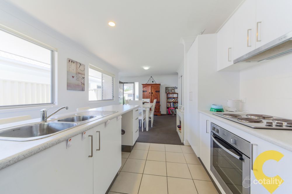 4/111 Mcauley Pde, Pacific Pines, QLD 4211