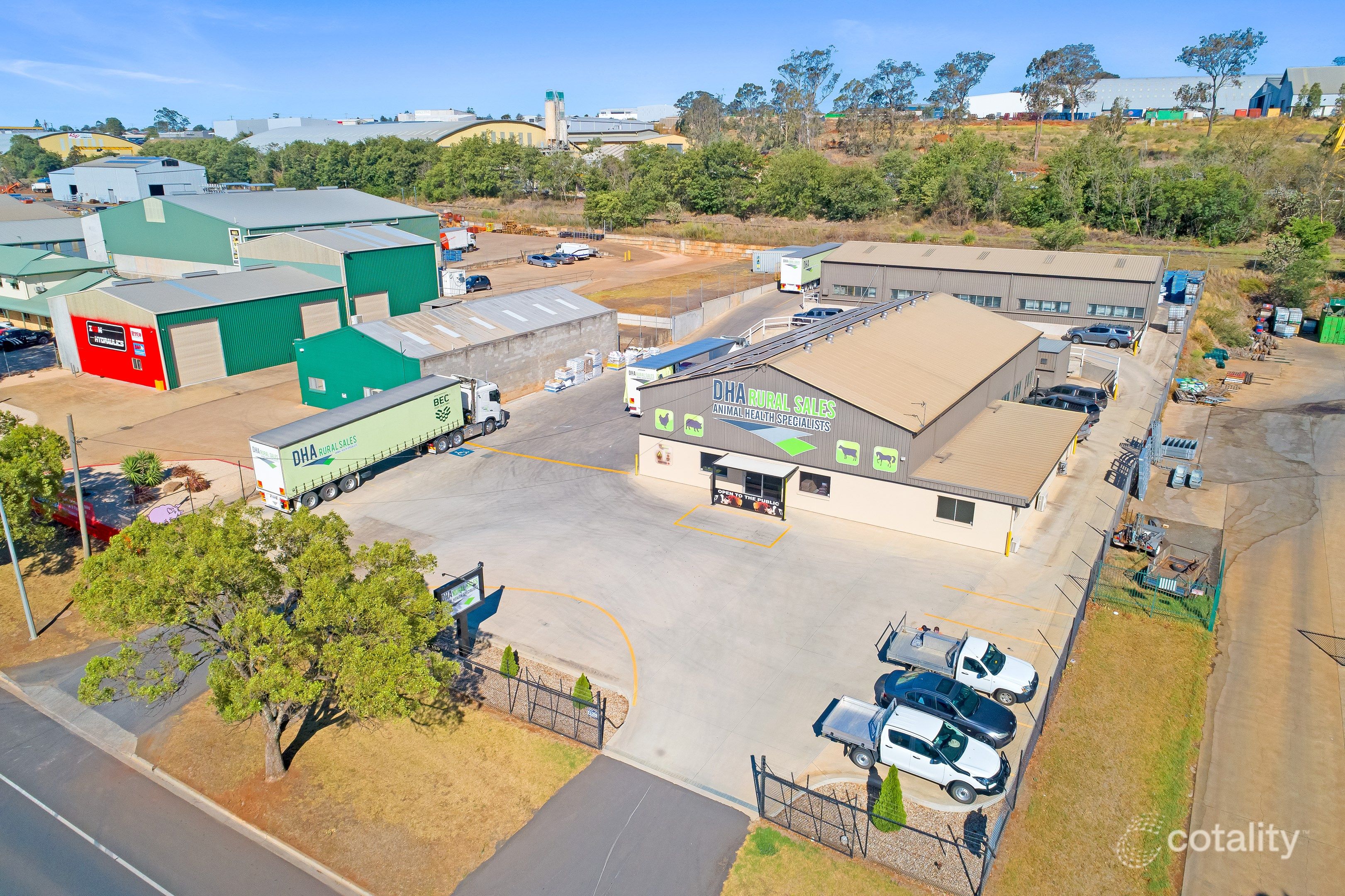 318 Anzac Ave, Harristown, QLD 4350