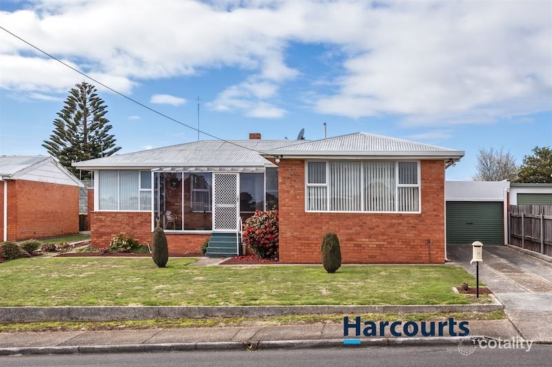 11 Churchill Ave, Upper Burnie, TAS 7320