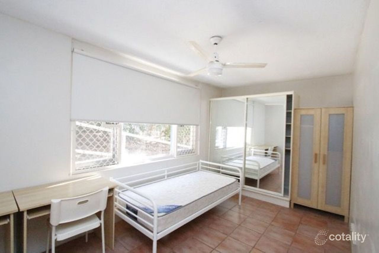 6/75 Sir Fred Schonell Dr, St Lucia, QLD 4067