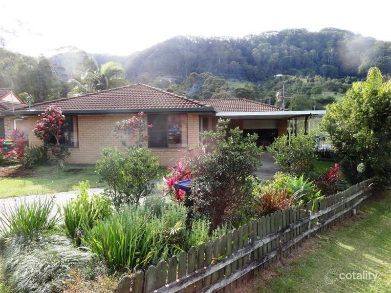33 Sandra Cl, Coffs Harbour, NSW 2450