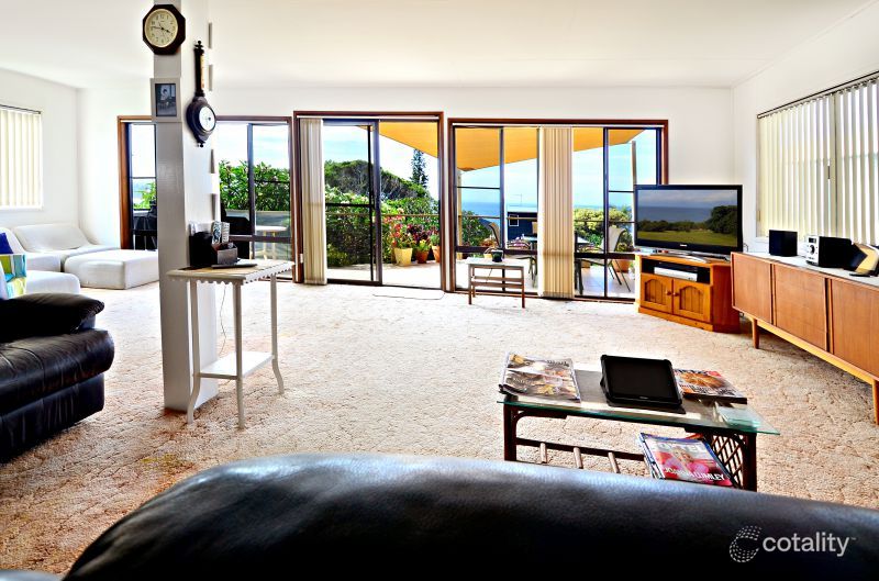 45 Ocean St, Woolgoolga, NSW 2456