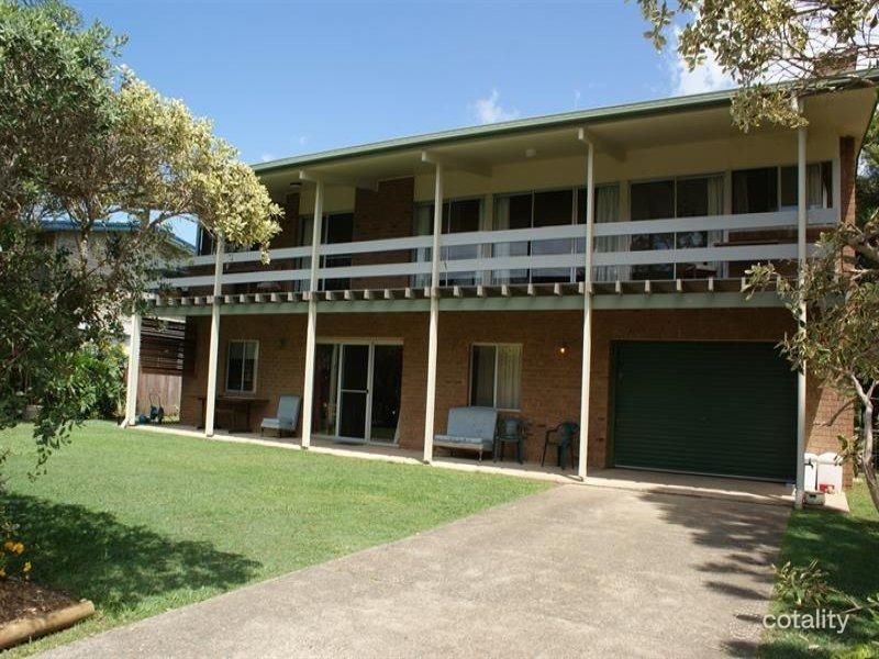 18 Sandys Beach Dr, Sandy Beach, NSW 2456