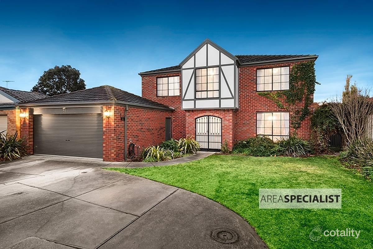 17 Lord Rodney Dr, Patterson Lakes, VIC 3197