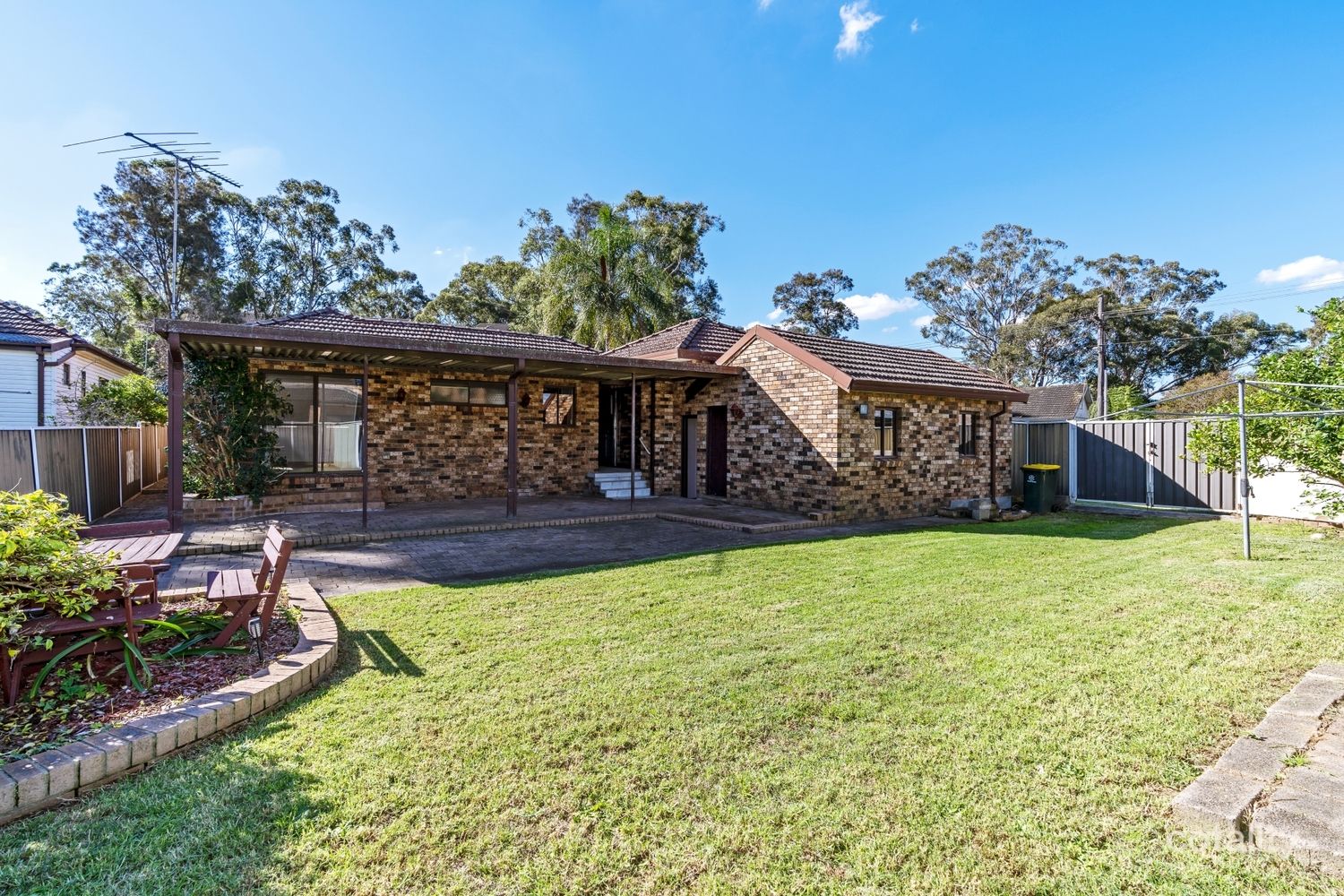 1 Swan St, Revesby, NSW 2212