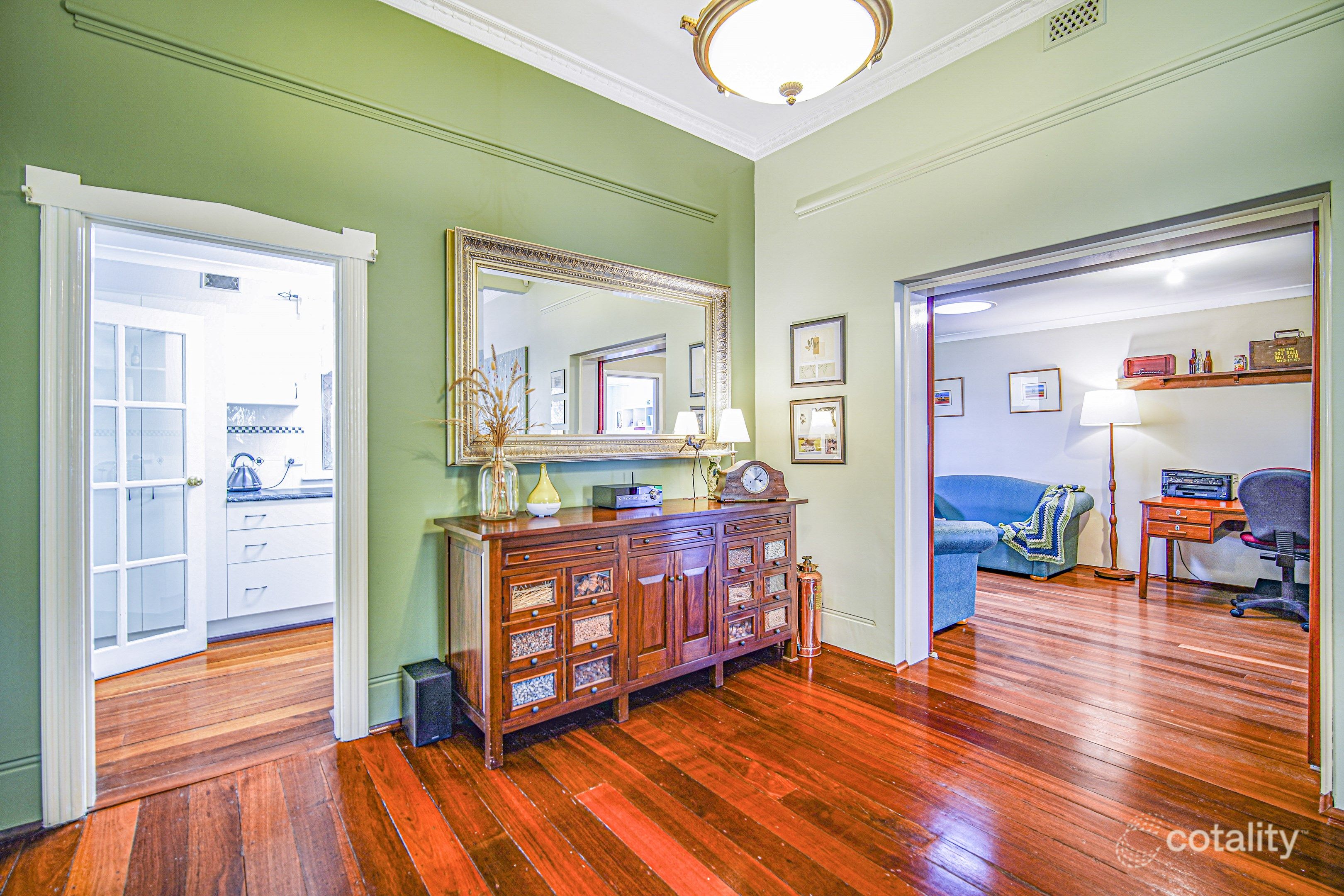 28 Kidman Ave, South Guildford, WA 6055