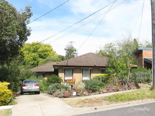 5 Northrop Ct, Strathmore Heights, VIC 3041