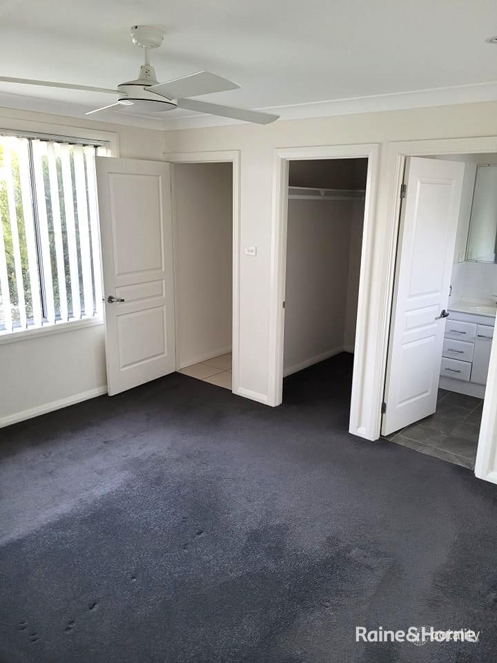 12 Oasis Cl, Soldiers Point, NSW 2317