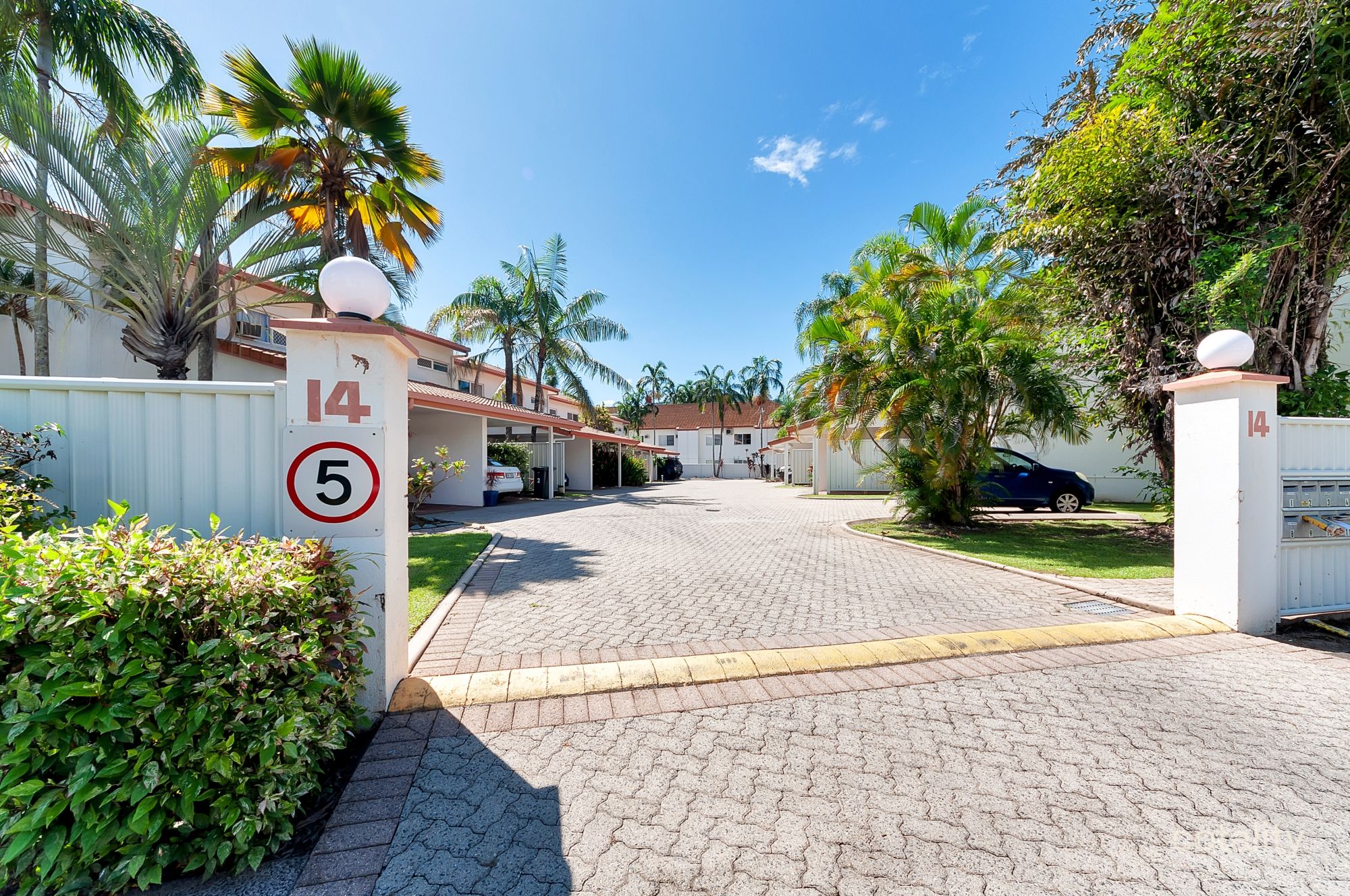 12/14 Grantala St, Manoora, QLD 4870