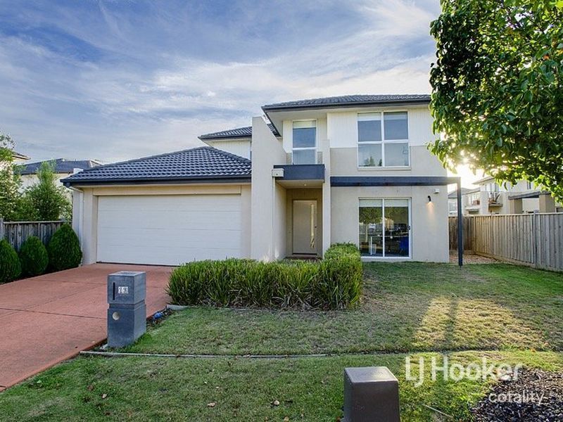 12 Montclair St, Point Cook, VIC 3030