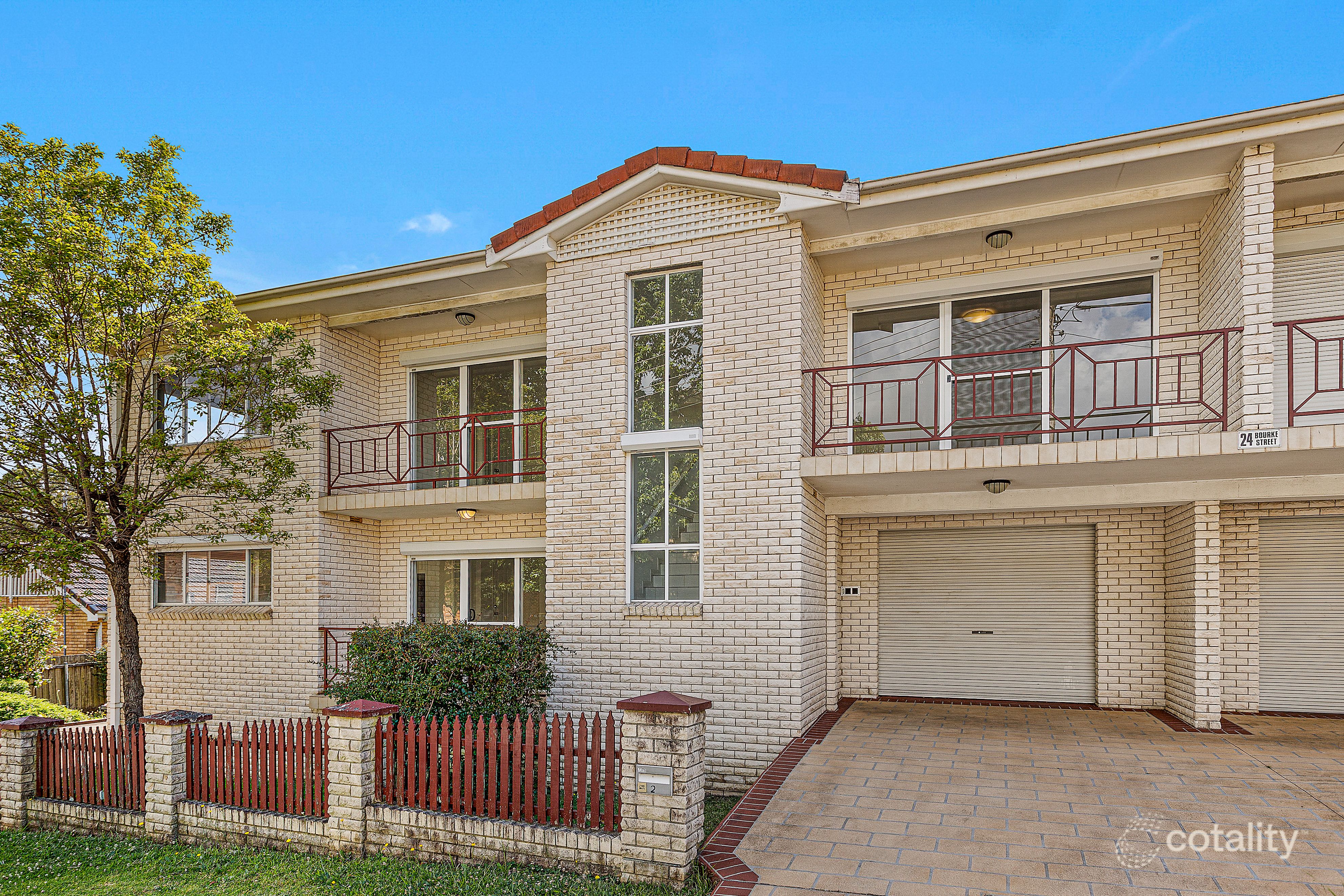 2/24 Bourke St, North Wollongong, NSW 2500