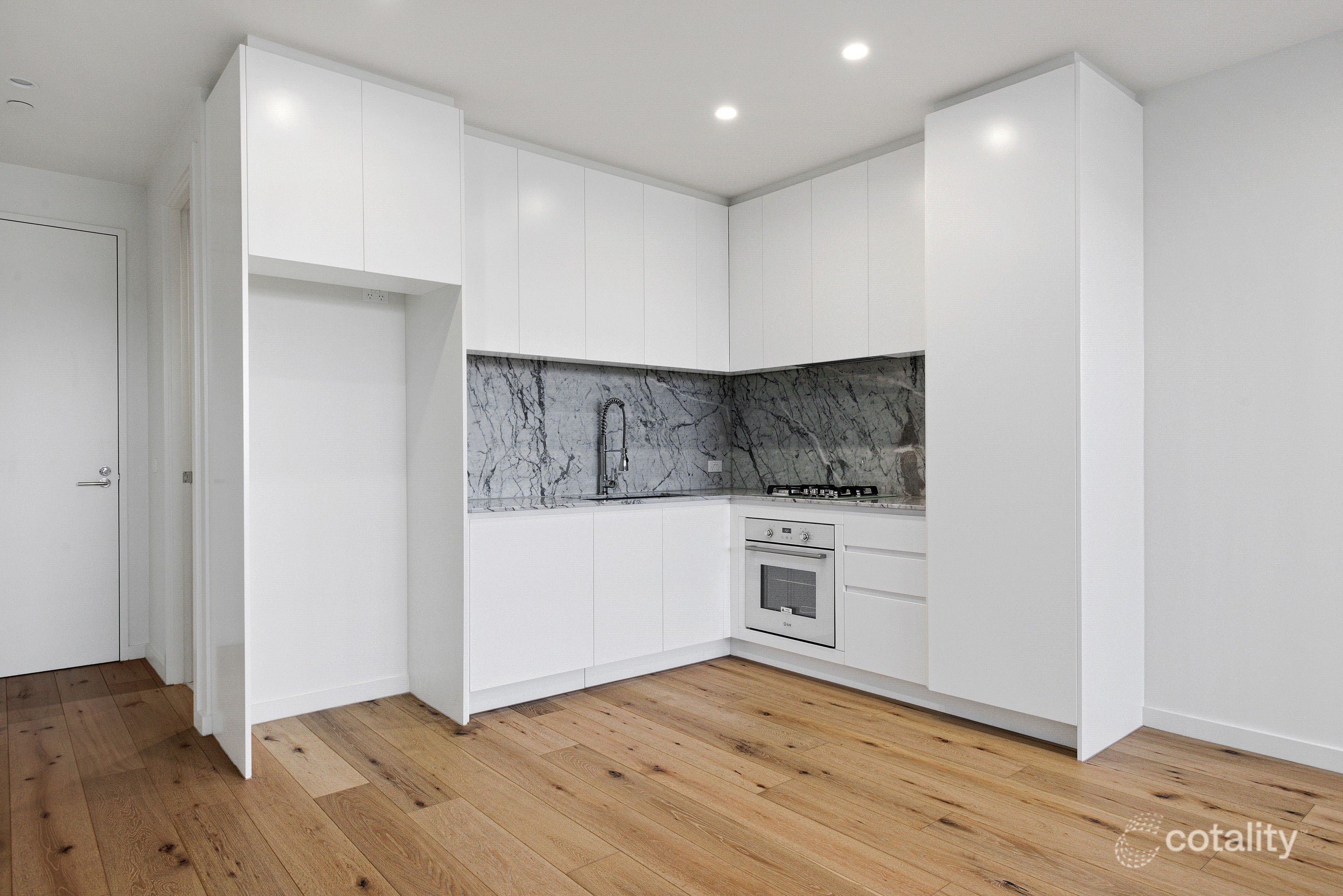 102/21 Rothschild St, Glen Huntly, VIC 3163