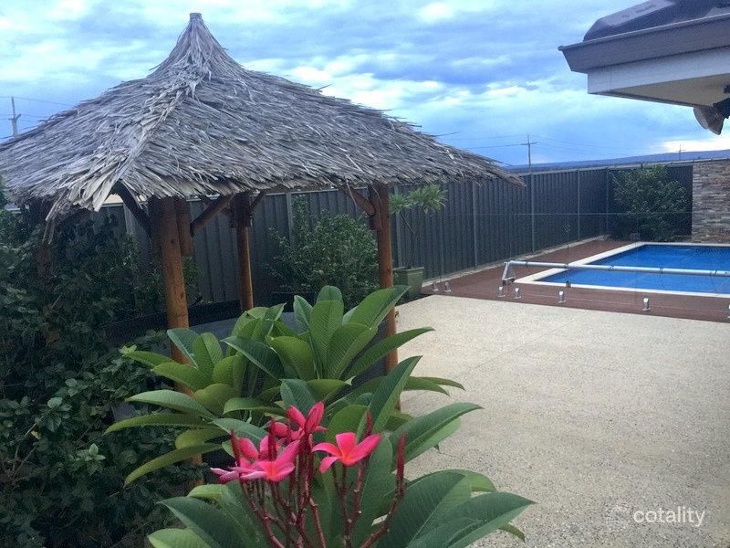 73 Hookstone Dr, Landsdale, WA 6065