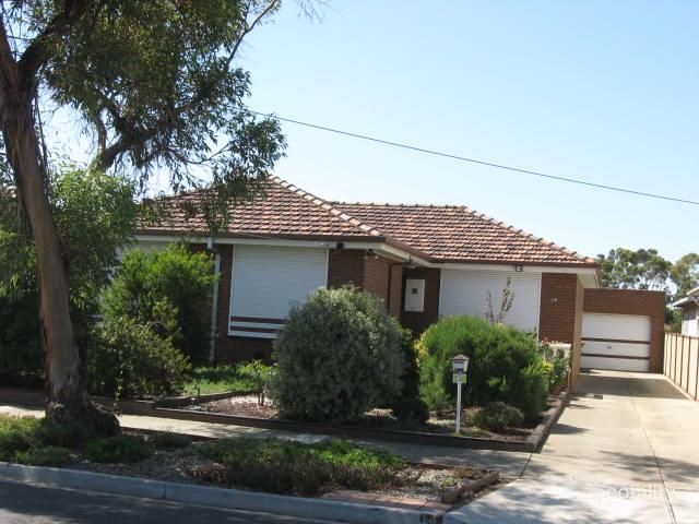 14 Fenfield St, Altona, VIC 3018