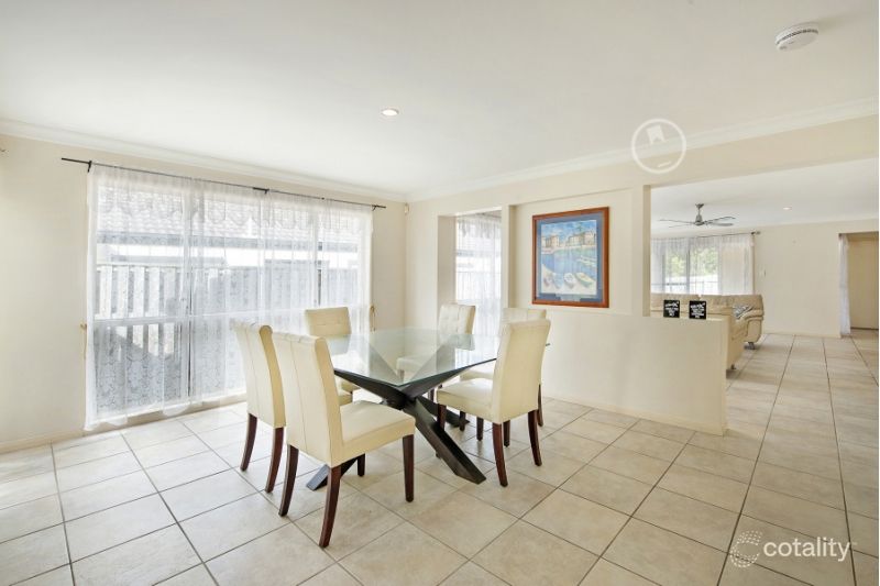 1/40 Leopardwood Cct, Robina, QLD 4226