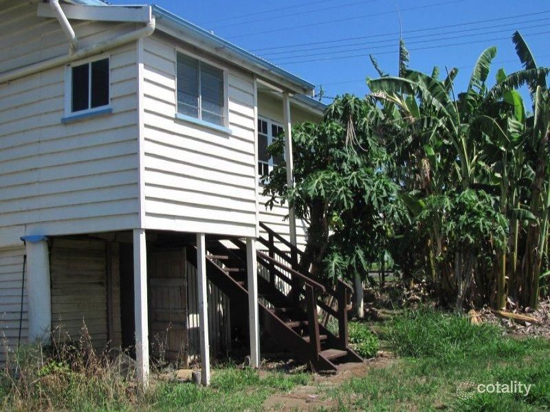 33 Elizabeth St, Aratula, QLD 4309