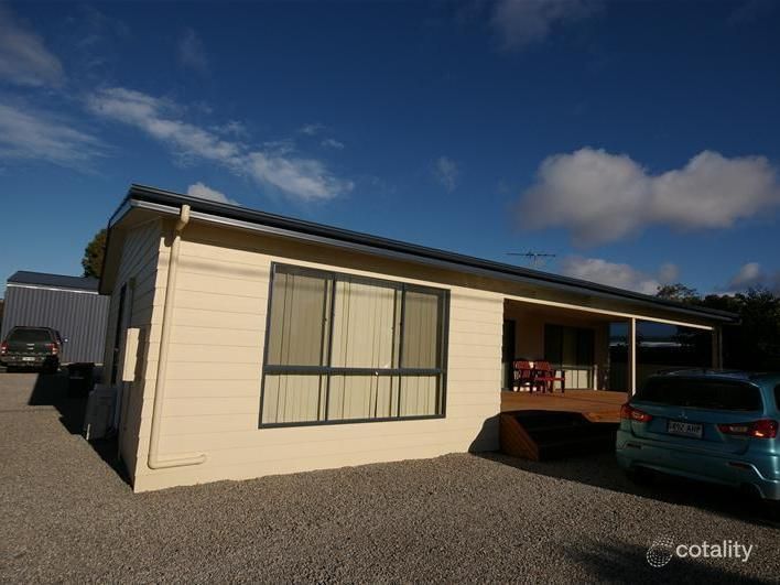 2 Parrington St, Coobowie, SA 5583