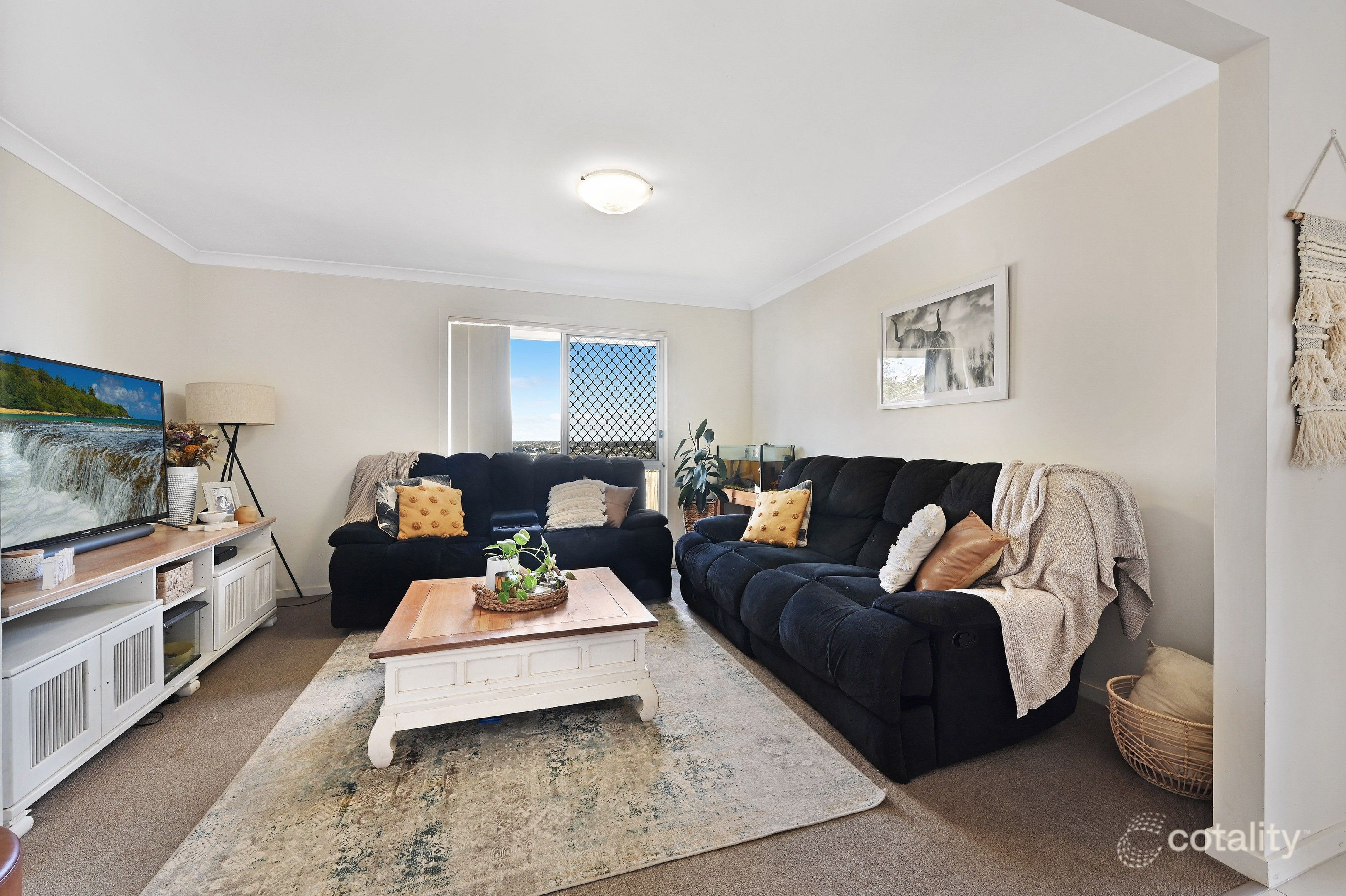 19 Cassidy Tce, Mount Kynoch, QLD 4350