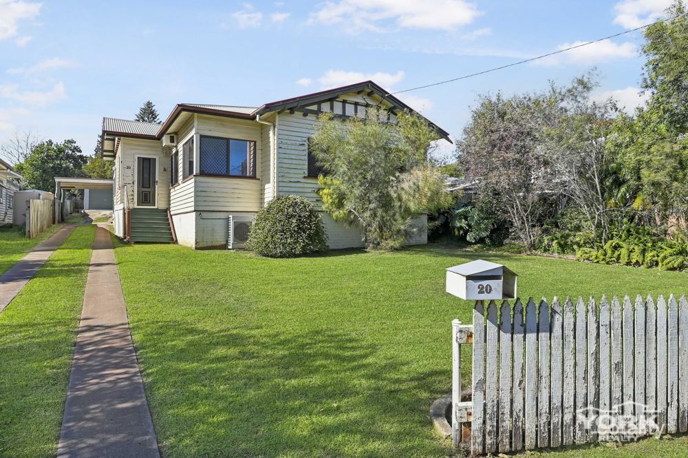 20 Ruthven St, Harlaxton, QLD 4350