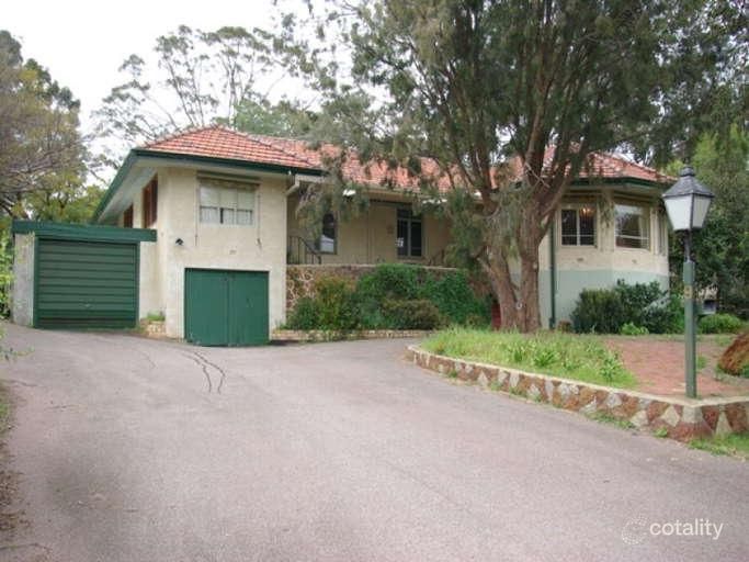 9 Walbeck Rd, Kalamunda, WA 6076