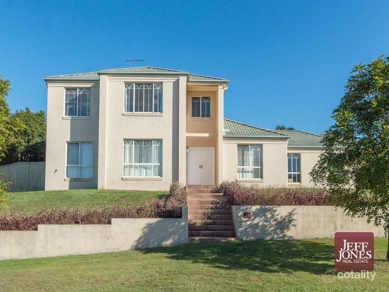 4 Maple Ct, Carindale, QLD 4152