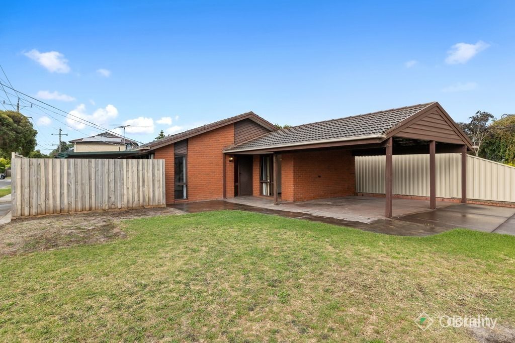 33 Kuringgai Cres, Noble Park, VIC 3174