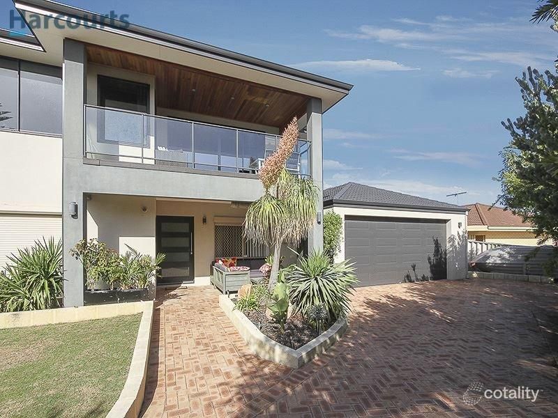 9b Spur Ct, Ocean Reef, WA 6027