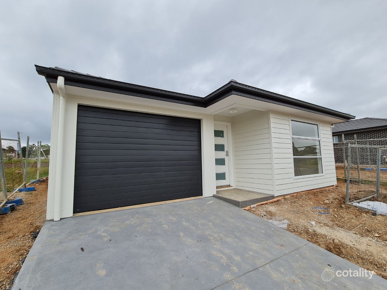 30 Gratwick St, Bradbury, NSW 2560