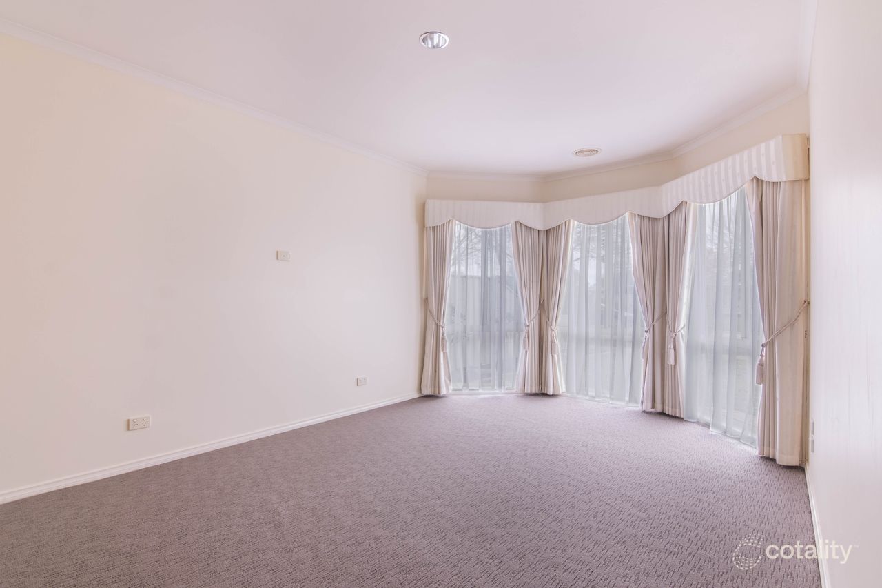 24 Romney Cres, Shepparton, VIC 3630