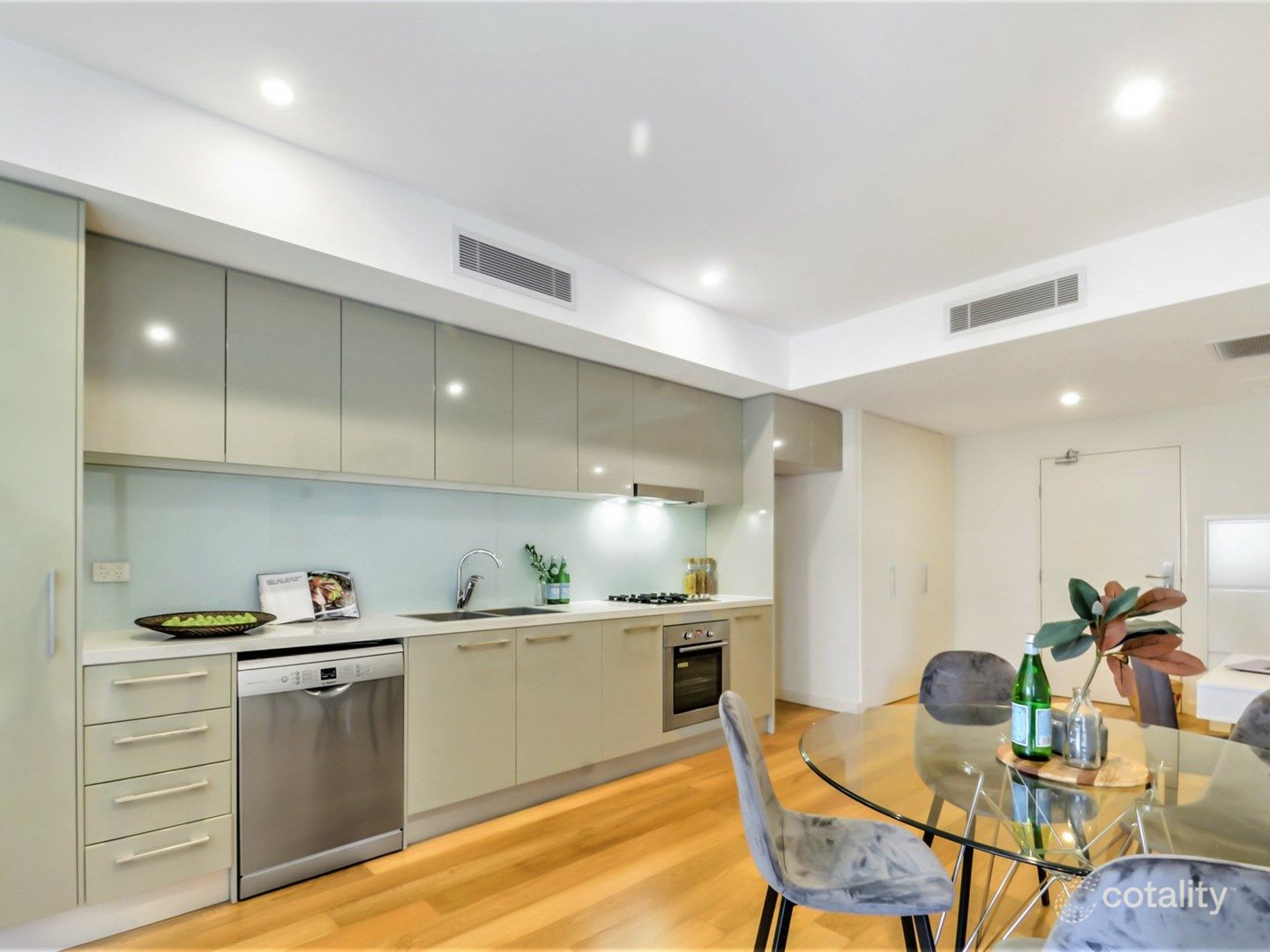 302/290 Burns Bay Rd, Lane Cove, NSW 2066