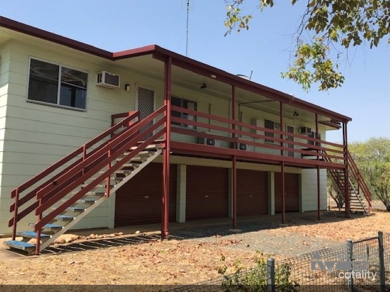 2 Cameron St, Anakie Siding, QLD 4702