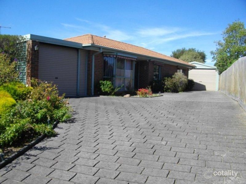 11 Cardamon Dr, Hallam, VIC 3803