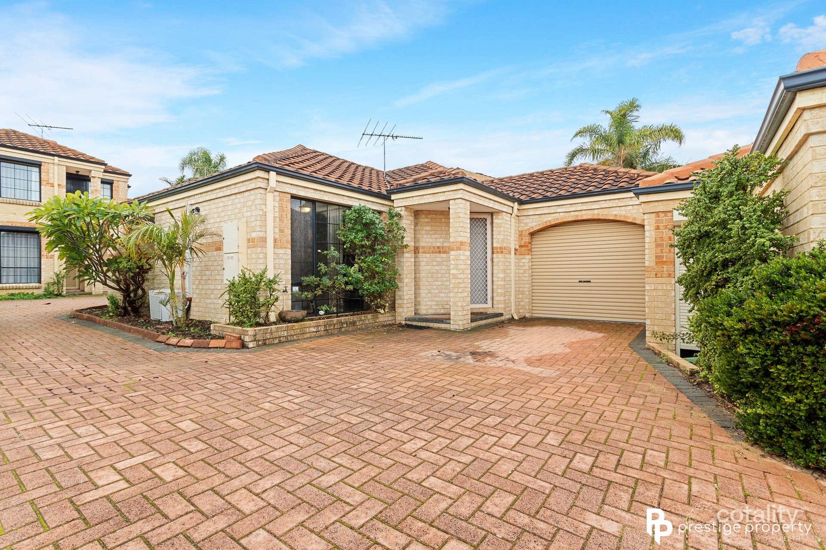 2/20 Ewen St, Scarborough, WA 6019