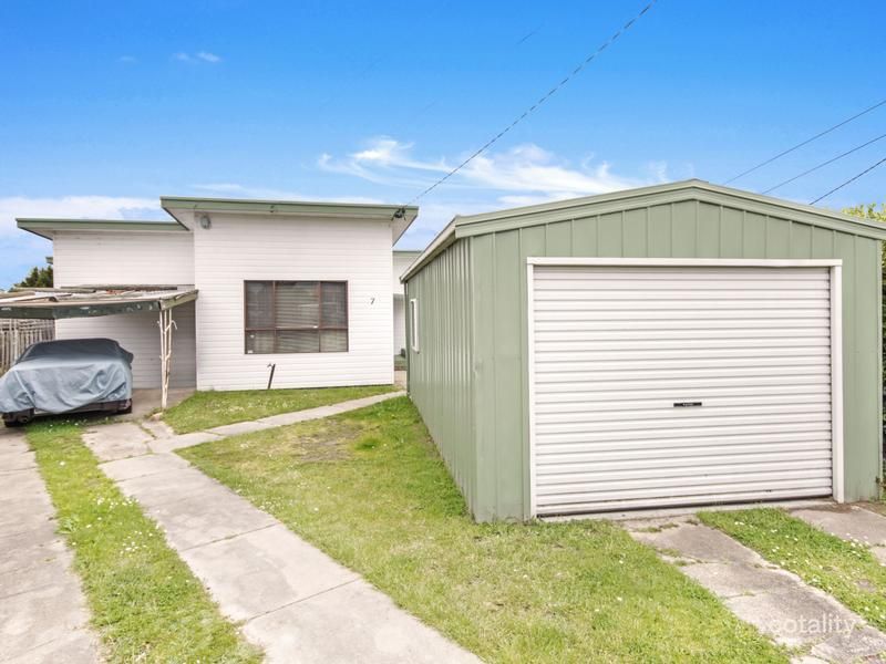 7 Heyes Pl, Mowbray, TAS 7248
