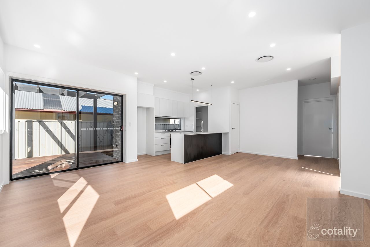 2/13 Melville Rd, Broadmeadow, NSW 2292