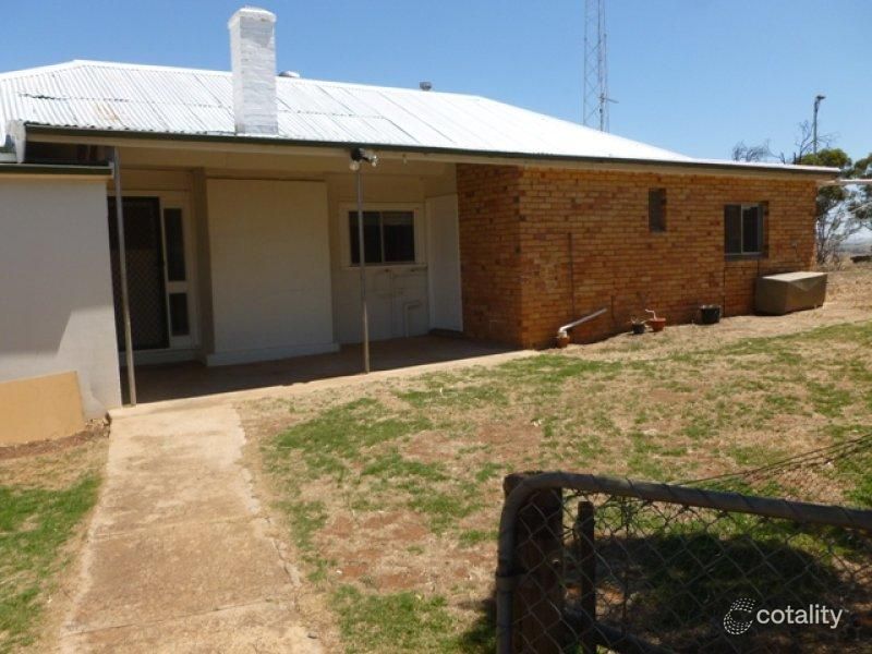 319 Harvey Hwy, Hilltown, SA 5455
